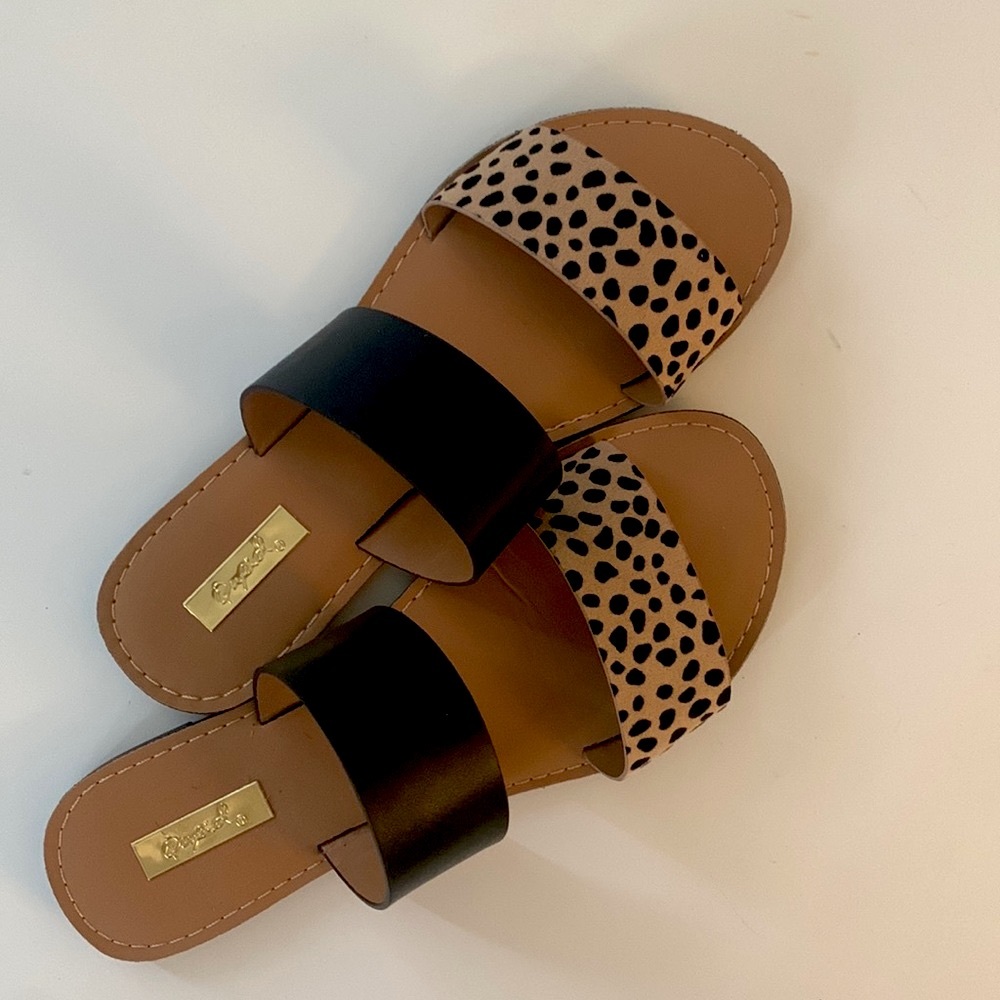 Animal Print Sandal - Size: 6.5